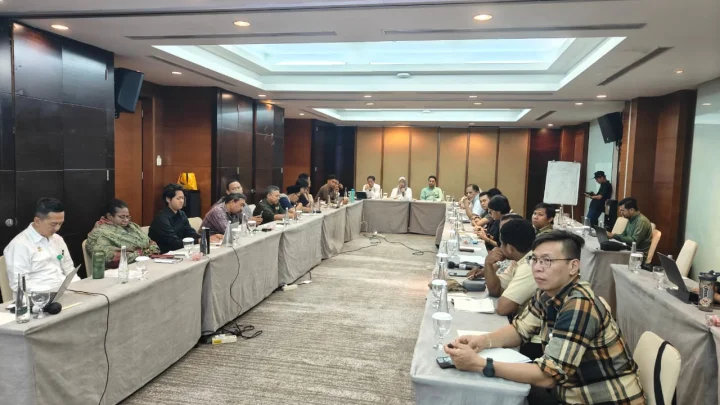 Menembus Simpul Birokrasi Koalisi Hutan Adat Konsolidasi Guna Akselerasi Target 1,4 Juta Hektar