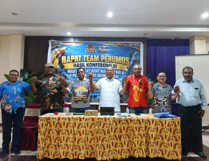Papua Sedang Diambang Pemusnahan! Dewan Adat Mamta Tabi Kibarkan Perang Kultural: Lawan Penjajahan Ekologis dan Genosida Terselubung!